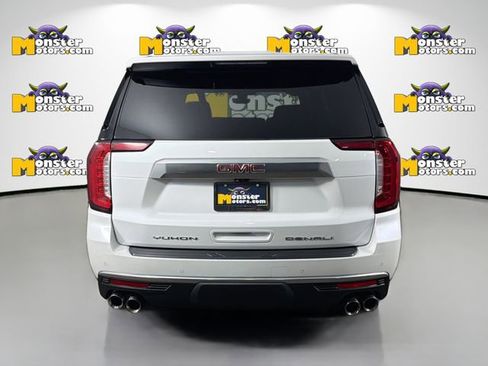 Used 2021 GMC Yukon Denali w/ Denali Premium Package AWD/4WD image 6