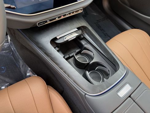 New 2026 Mercedes-Benz E 350 4MATIC Sedan image 23