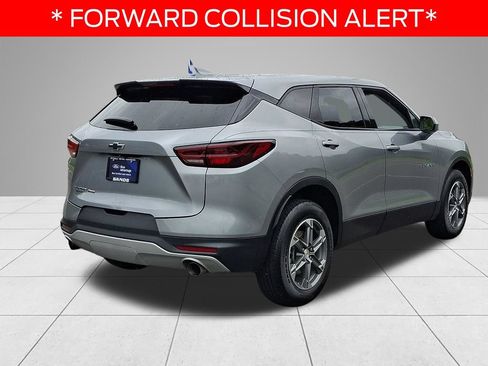 Used 2023 Chevrolet Blazer LT w/ Driver Confidence Package AWD/4WD image 4