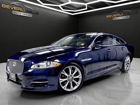 Used 2015 Jaguar XJ AWD/4WD image 1