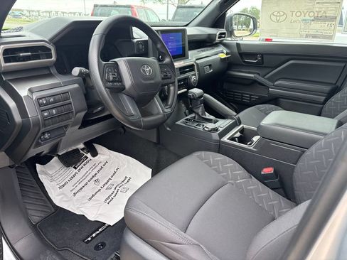 New 2026 Toyota Tacoma SR5 AWD/4WD image 6