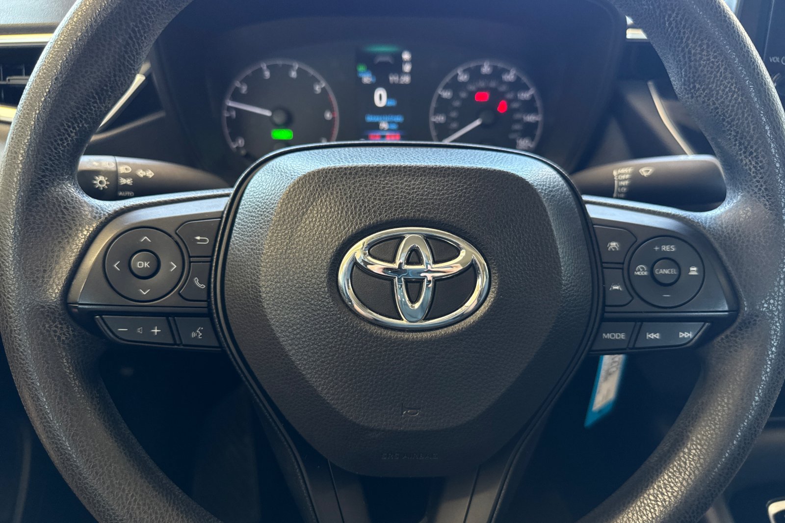Used 2023 Toyota Corolla LE w/ Carpet Mat Package (TMS) FWD image 21