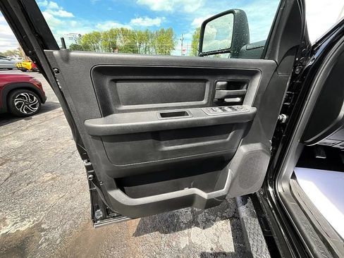 New 2026 RAM 3500 Tradesman AWD/4WD image 12