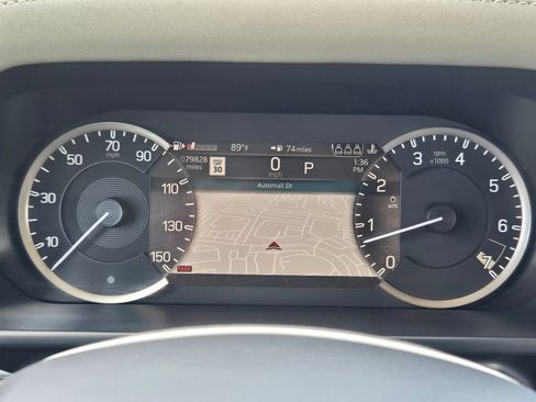 Used 2023 Land Rover Defender 90 S image 14