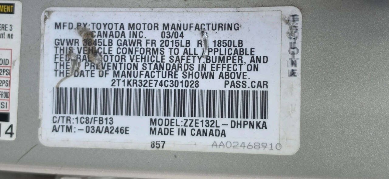 Used 2004 Toyota Matrix XR FWD image 10