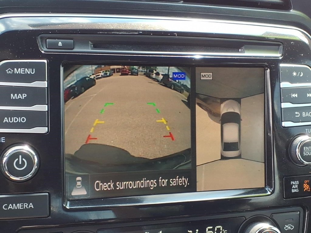 Used 2023 Nissan Maxima SR w/ Sport Mat Group FWD image 24