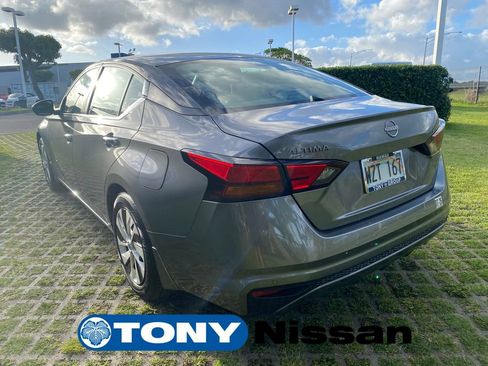Used 2024 Nissan Altima 2.5 S FWD image 6