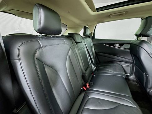 Used 2023 Lincoln Nautilus Reserve w/ Equipment Group 201A image 29