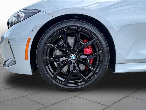 Used 2026 BMW 330i Sedan w/ M Sport Package RWD image 10