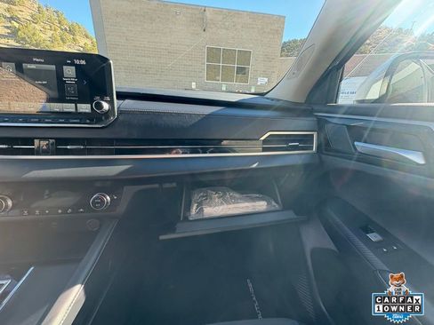 Used 2023 Mitsubishi Outlander SE image 22