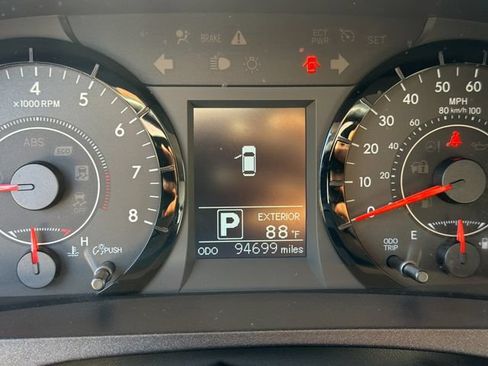 Used 2017 Toyota Sienna L FWD image 9