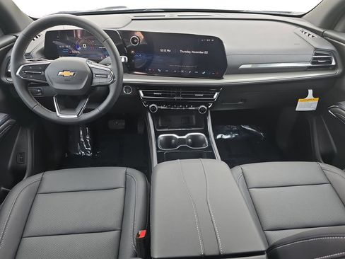 New 2026 Chevrolet Traverse LT image 9