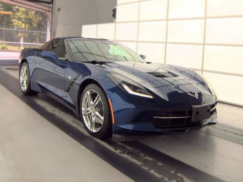 Used 2017 Chevrolet Corvette Stingray Coupe w/ 2LT Preferred Equipment Group RWD image 1