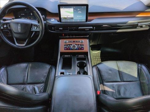 Used 2020 Lincoln Aviator Reserve w/ Elements Package Plus AWD/4WD image 17