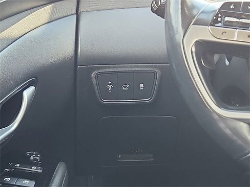 Certified 2022 Hyundai Tucson Limited w/ Cargo Package image 12