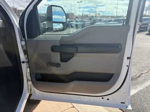 Used 2017 Ford F350 XL AWD/4WD image 13