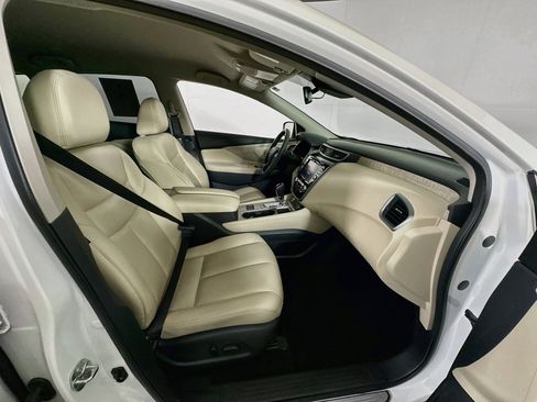 Used 2024 Nissan Murano SV AWD/4WD image 31