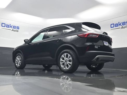 Used 2024 Ford Escape Active AWD/4WD image 43