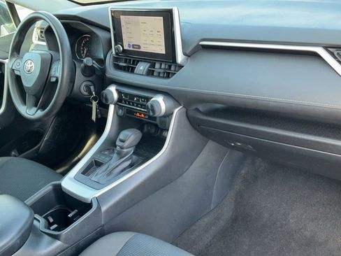 Used 2023 Toyota RAV4 LE image 19