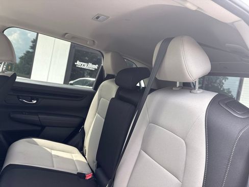 Used 2024 Honda CR-V EX image 5