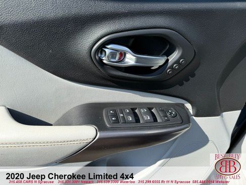 Used 2020 Jeep Cherokee Limited AWD/4WD image 15