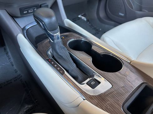 Used 2024 Chevrolet Malibu LT image 41