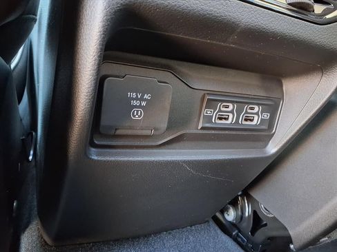 New 2025 Jeep Grand Cherokee Altitude w/ Trailer Tow Package image 21