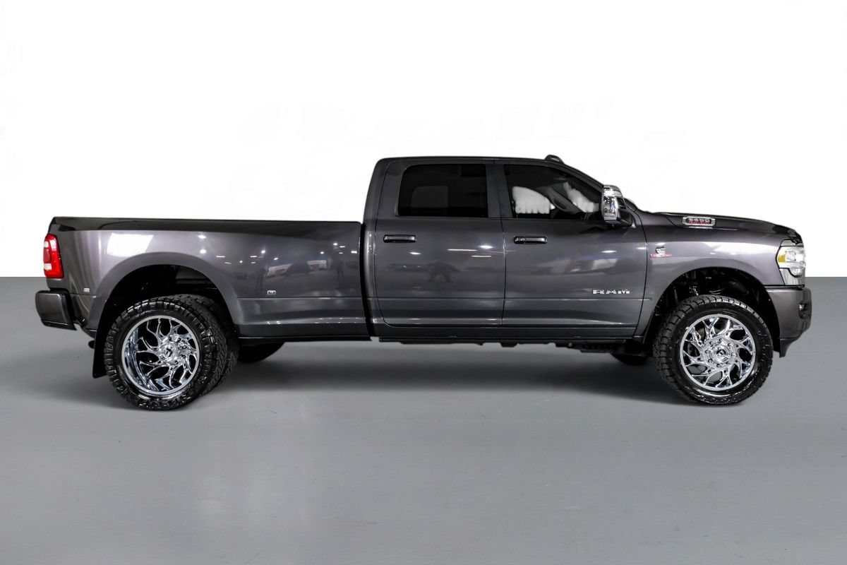 Used 2024 RAM 3500 Laramie AWD/4WD image 5