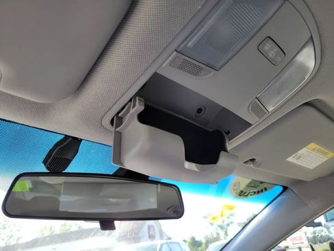 Used 2020 Hyundai Elantra SE w/ Cargo Package (C1) image 24