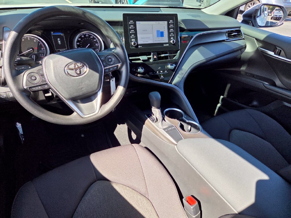 Used 2023 Toyota Camry LE FWD image 8