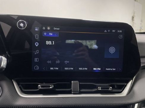 Certified 2025 Chevrolet Equinox LT w/ Convenience Package II AWD/4WD image 18
