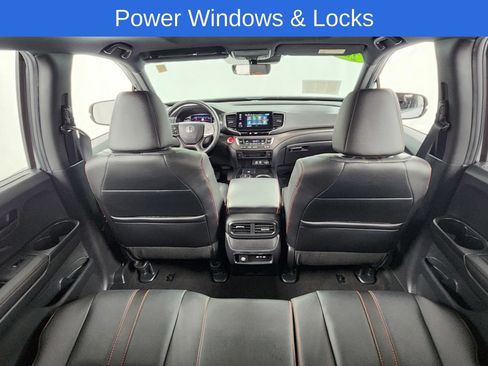 Used 2024 Honda Passport TrailSport image 17