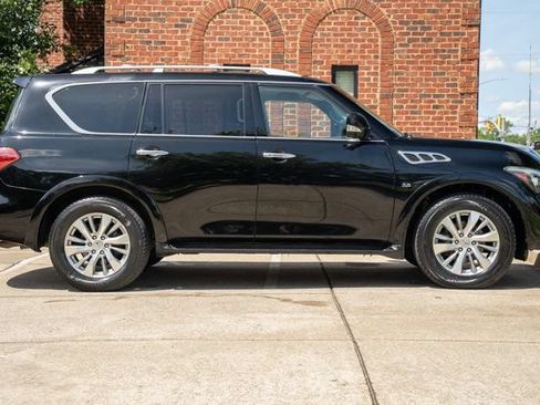 Used 2015 INFINITI QX80 4WD w/ Theater Package image 4
