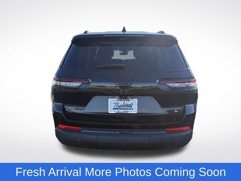 Used 2023 Jeep Grand Cherokee L Limited w/ Luxury Tech Group II image 6
