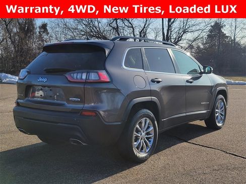 Used 2022 Jeep Cherokee Latitude Lux image 2