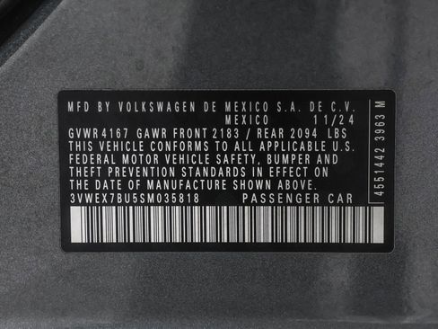 Used 2025 Volkswagen Jetta SE image 49