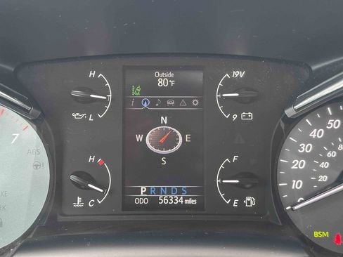 Used 2018 Toyota Sequoia Limited w/ Safety & Convenience Package RWD image 27
