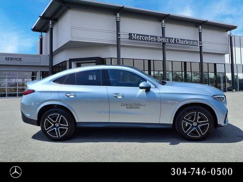 Used 2026 Mercedes-Benz GLC 300 4MATIC image 2