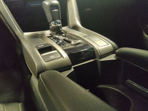Used 2017 Honda Civic EX-L image 26