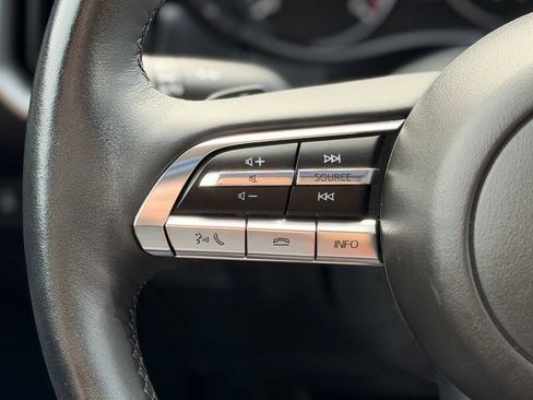 Used 2025 MAZDA CX-50 Meridian Edition w/ Apex Package AWD/4WD image 12