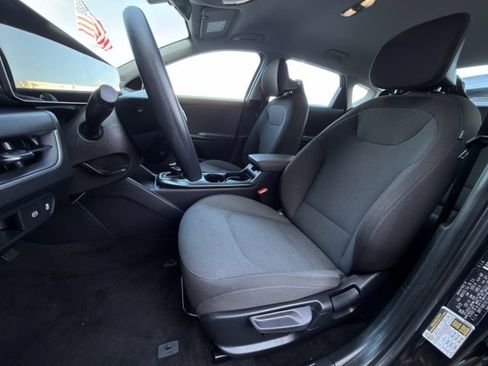 Used 2025 Kia K4 FWD image 23