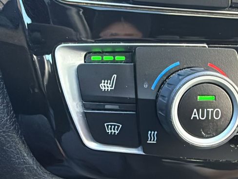 Used 2017 BMW 330i xDrive Sedan image 26