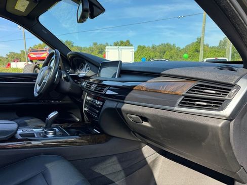 Used 2018 BMW X5 sDrive35i image 16