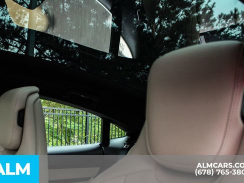 Used 2023 Porsche Taycan 4S w/ Performance Package image 22