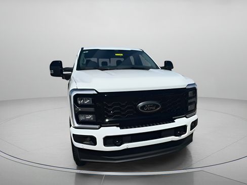 New 2025 Ford F250 Lariat w/ Lariat Ultimate Package image 6