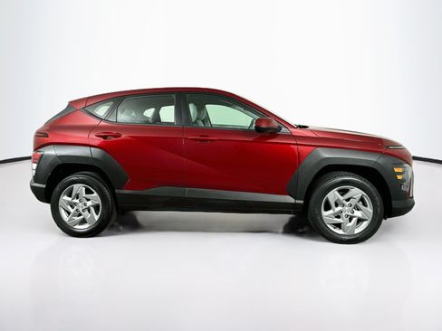 Used 2025 Hyundai Kona SE AWD/4WD image 10