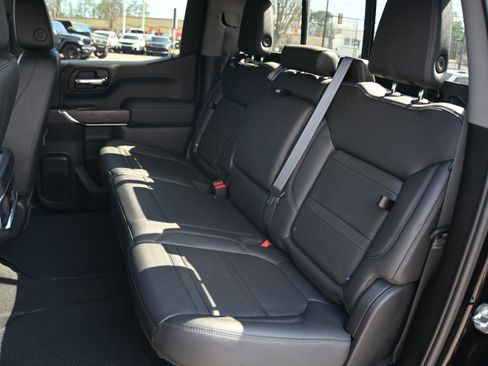 Used 2021 GMC Sierra 1500 Denali w/ Driver Alert Package II image 11