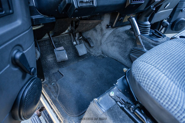 Used 1995 Land Rover Defender 90 AWD/4WD image 76