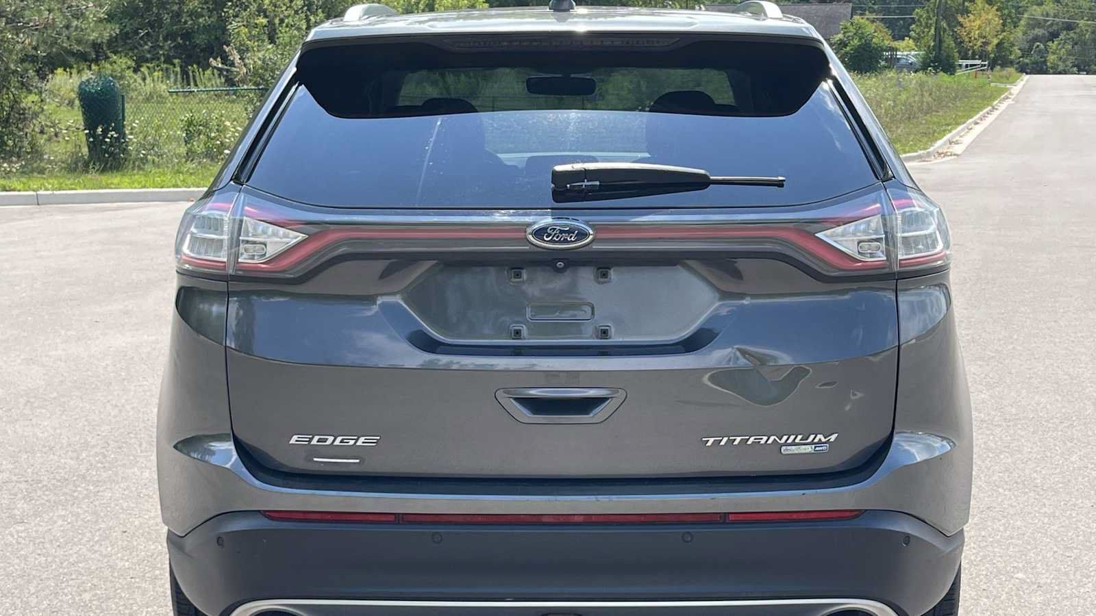 Used 2015 Ford Edge Titanium AWD/4WD image 18