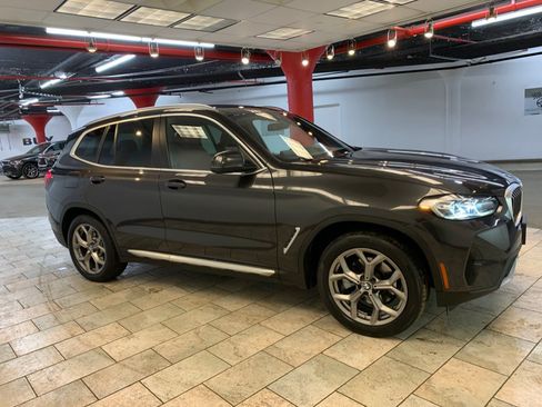 Used 2023 BMW X3 xDrive30i w/ Premium Package w/ZPA AWD/4WD image 7